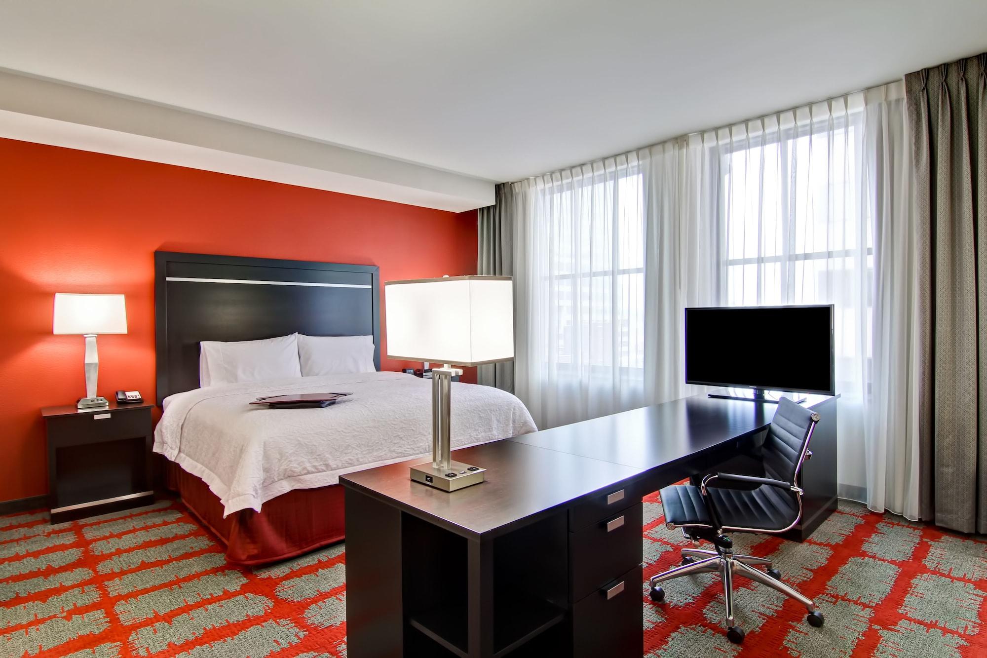 Hampton Inn And Suites Cincinnati - Downtown Buitenkant foto