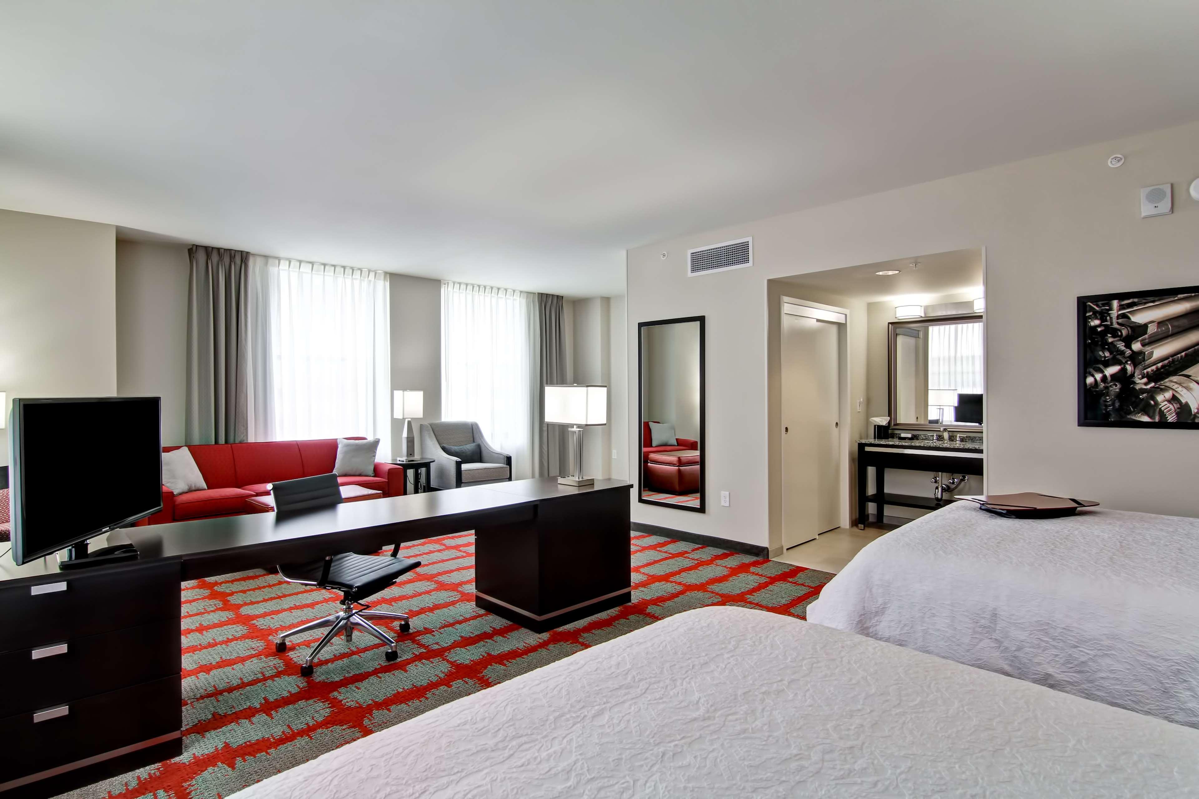 Hampton Inn And Suites Cincinnati - Downtown Buitenkant foto