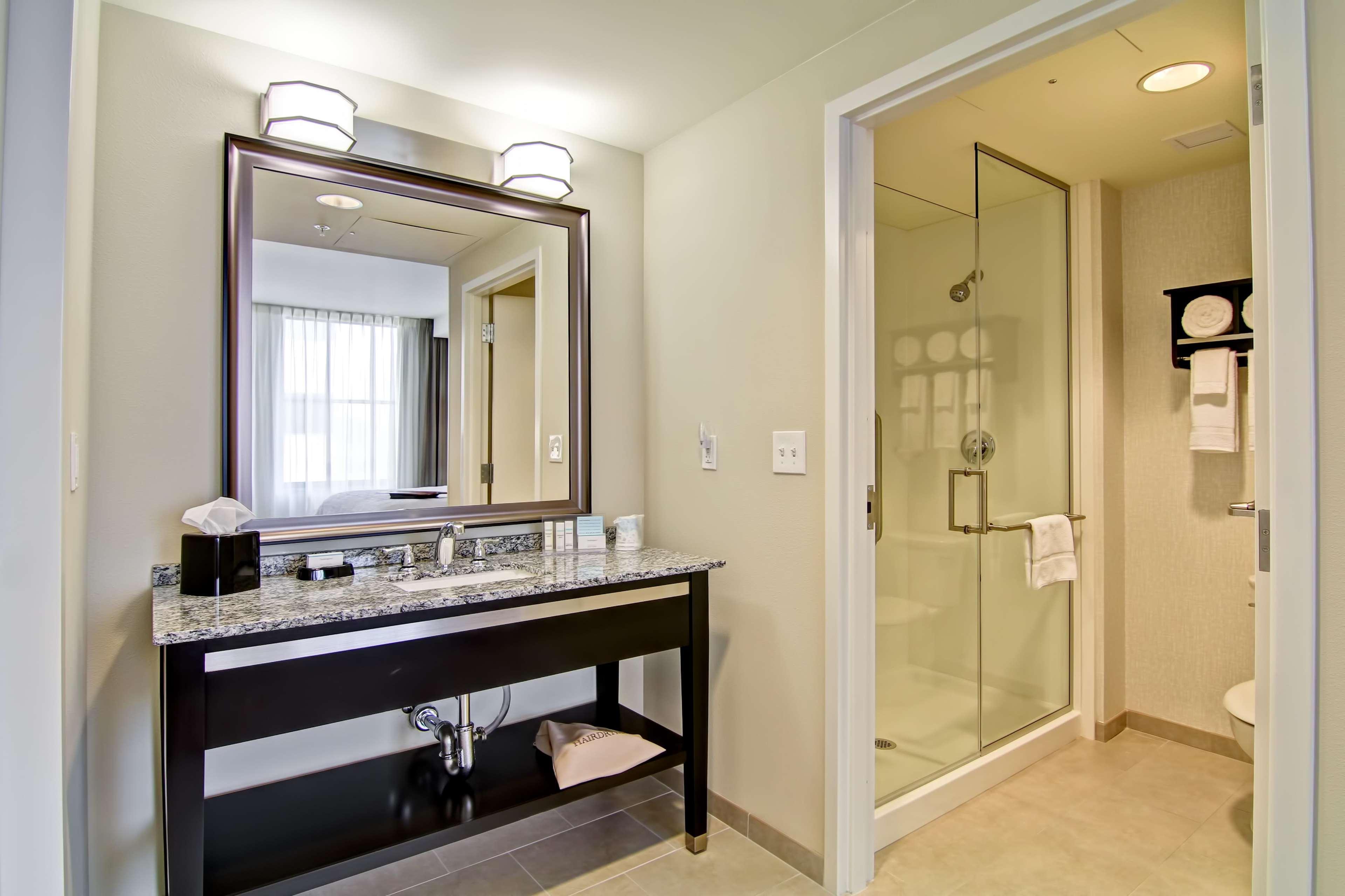 Hampton Inn And Suites Cincinnati - Downtown Buitenkant foto