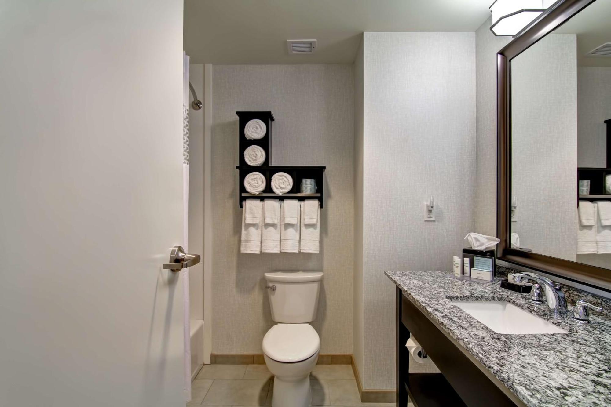 Hampton Inn And Suites Cincinnati - Downtown Buitenkant foto